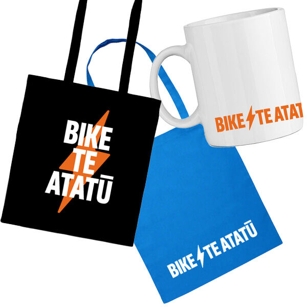 Mugs and bags Thumbnail